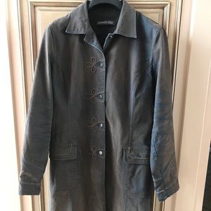 Gorgeous long jacket size 9
